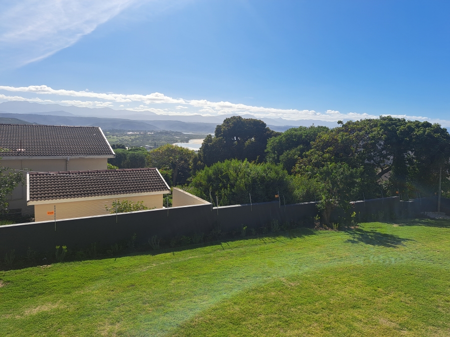 2 Bedroom Property for Sale in Plettenberg Bay Central Western Cape